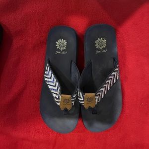 Yellow box navy and white sandals